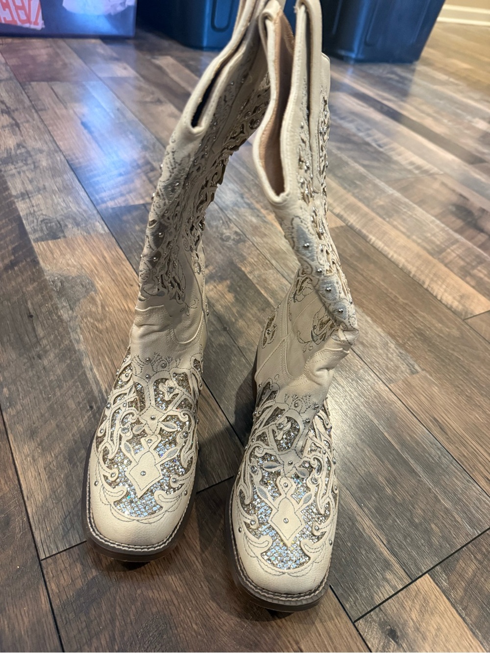 Women's Beige Embellished Cowboy Heeled Boots